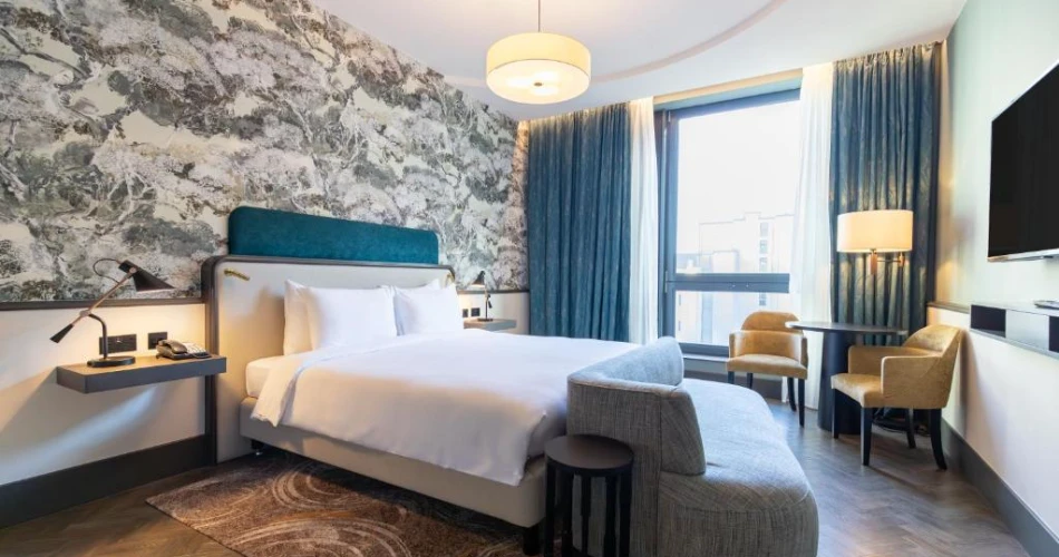 Where to Stay in Glasgow: Radisson Blu Hotel for Business & Leisure